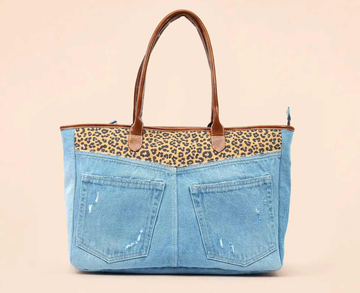 BRITNEY LEOPARD PRINT LIGHT TOTE BAG