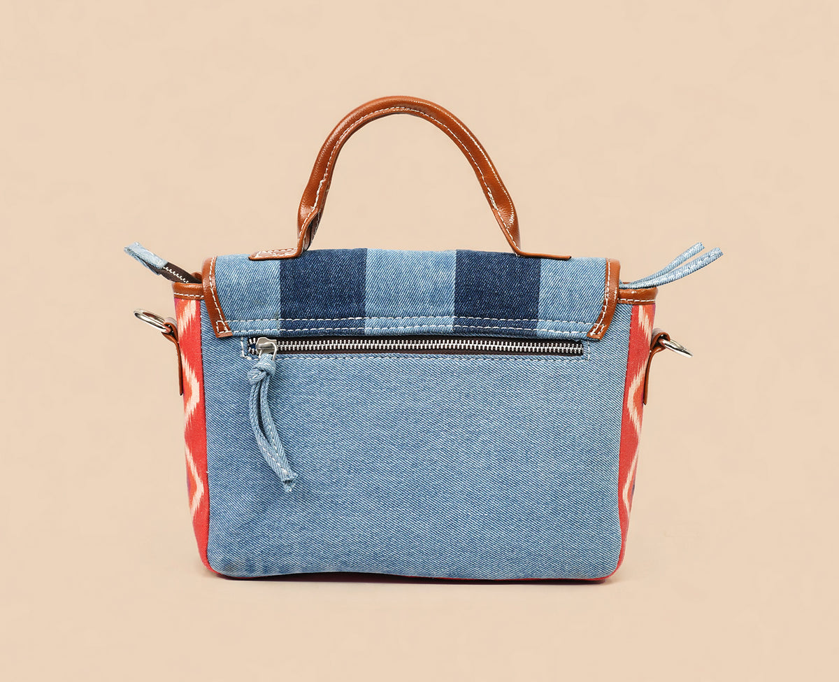 COURTNEY TRIBAL PRINT LIGHT SLING BAG