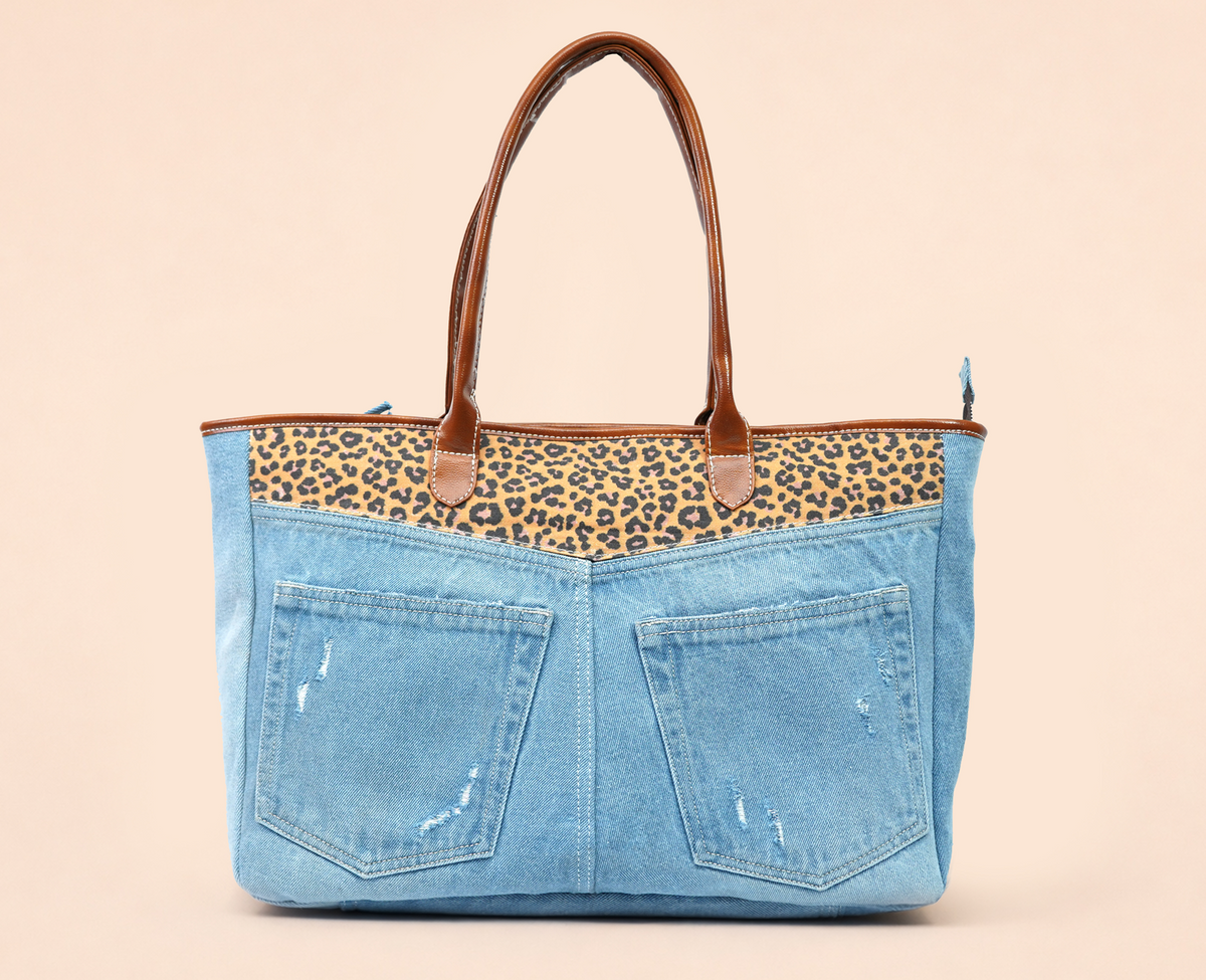 BRITNEY LEOPARD PRINT LIGHT TOTE BAG
