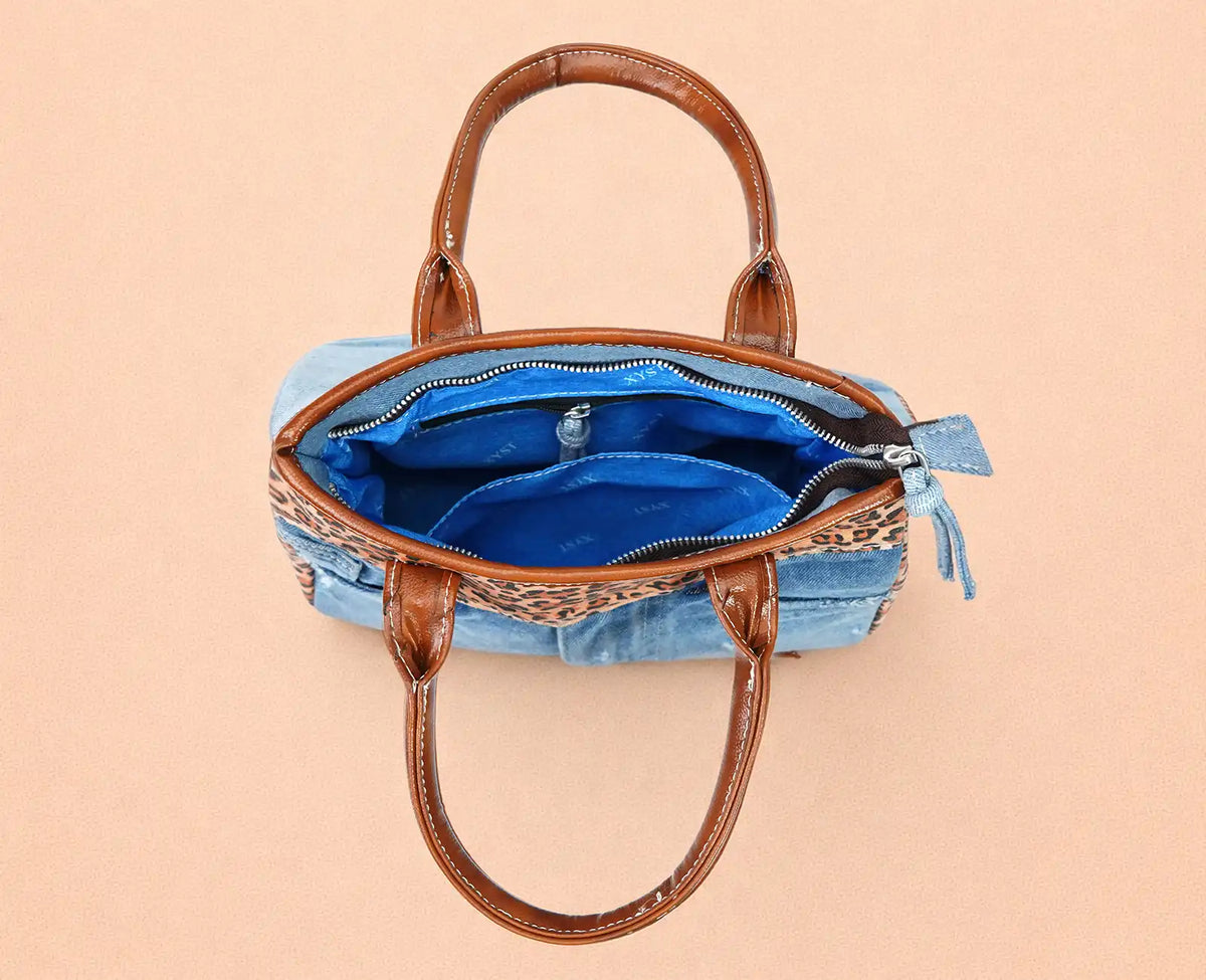 HILARY CHEETAH PRINT LIGHT SLING BAG
